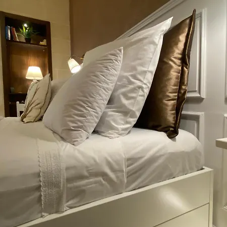 Casa Maria Tereza Bed & Breakfast *