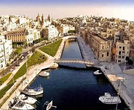 Casa Maria Tereza Bed & Breakfast *